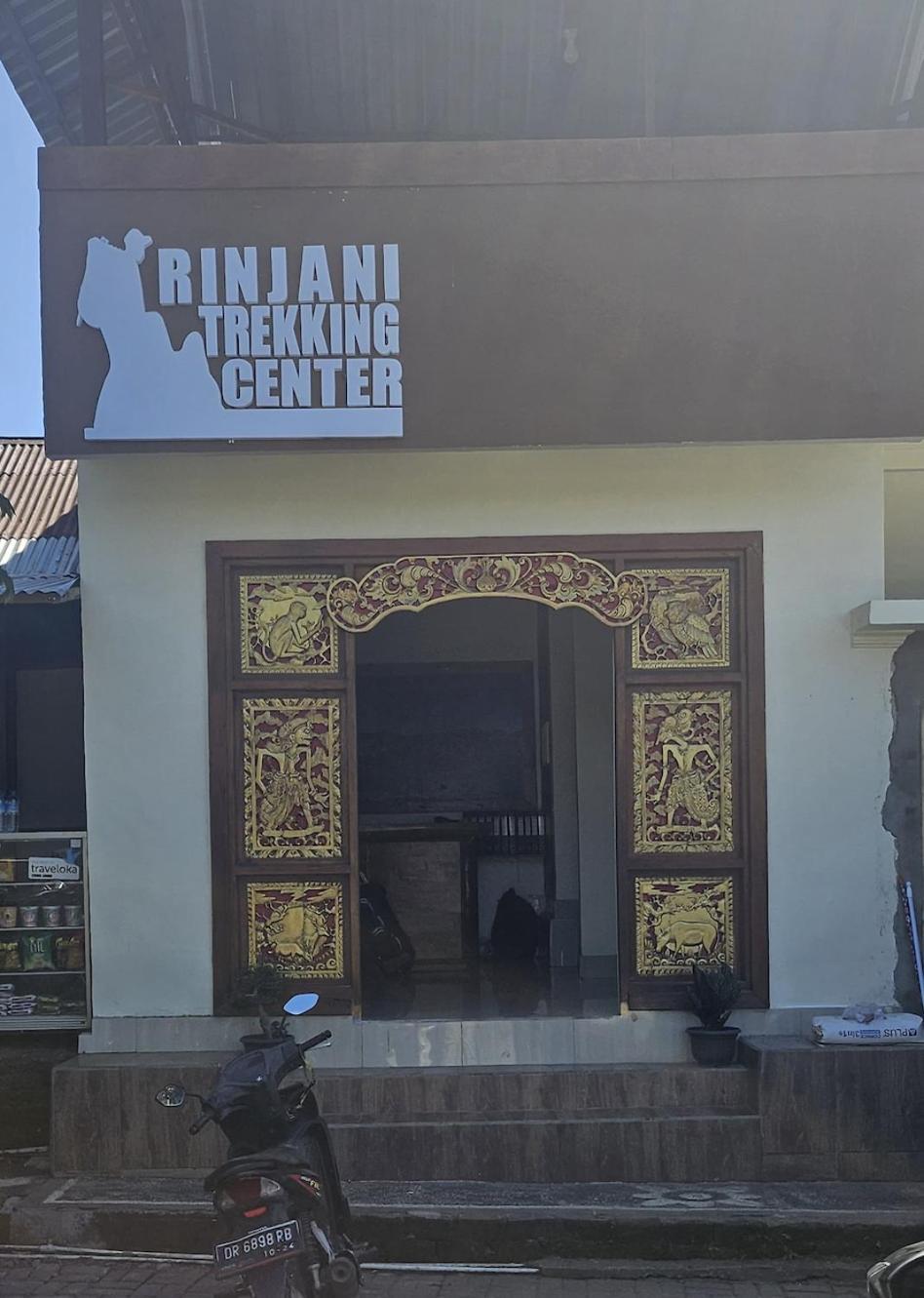 Rinjani Trekking Center Hotel Сенару Екстериор снимка