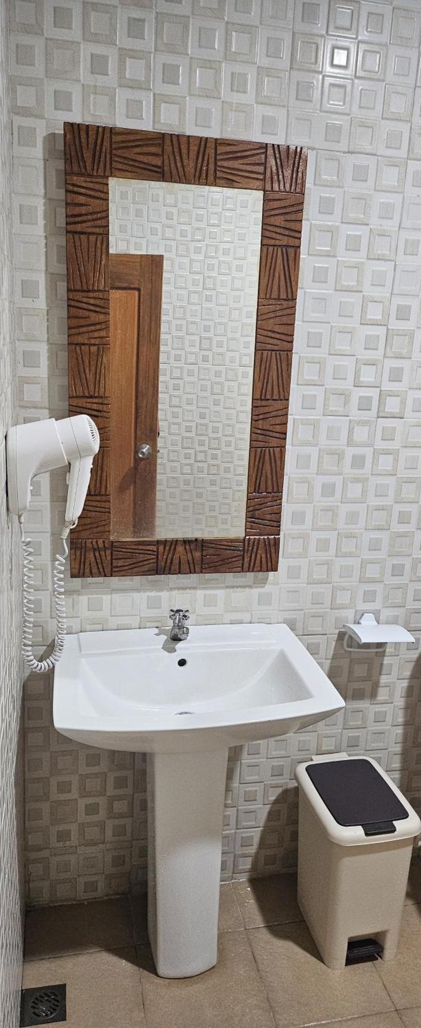 Rinjani Trekking Center Hotel Сенару Екстериор снимка
